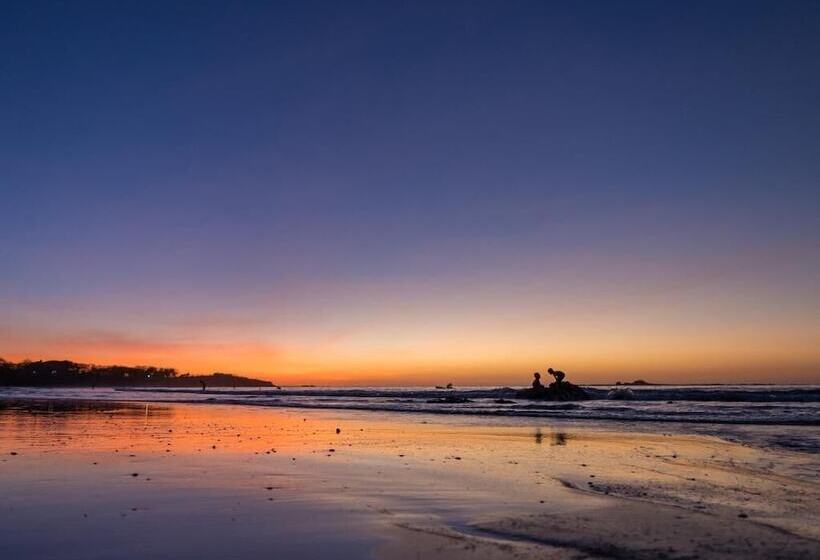 Mother Earth Luxury Boutique Hotel, Restaurant & Spa