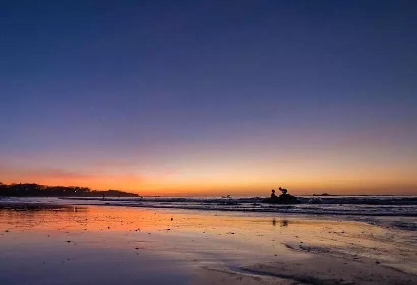 Mother Earth Luxury Boutique Hotel, Restaurant & Spa