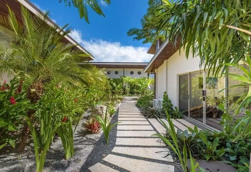 Mother Earth Luxury Boutique Hotel, Restaurant & Spa