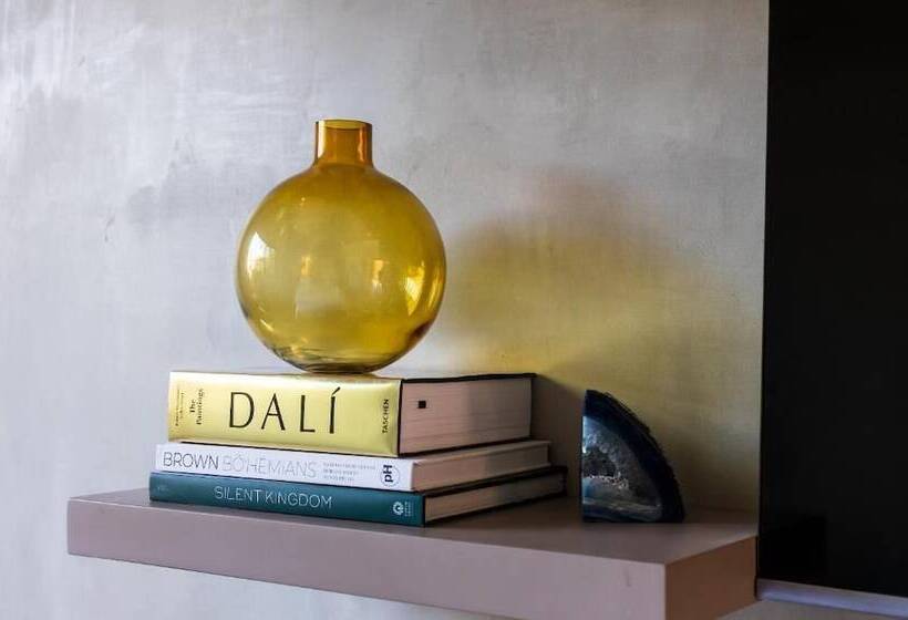 Mother Earth Luxury Boutique Hotel, Restaurant & Spa