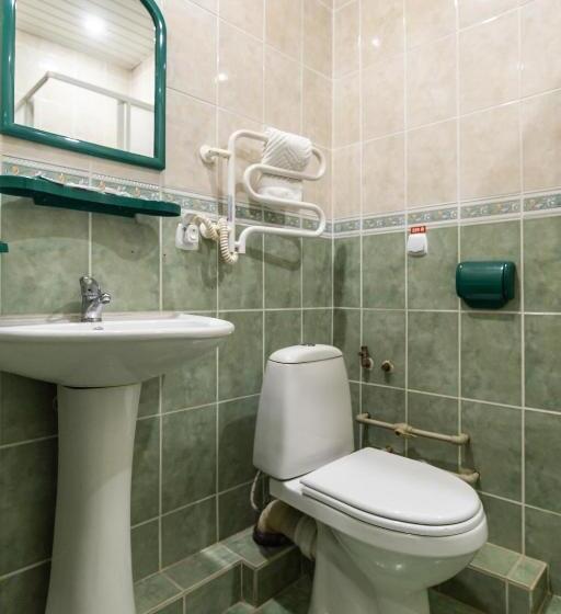 בית מלון כפרי алексік