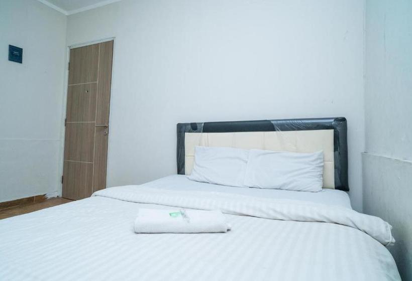 فندق 77 Guest House Serpong Mitra Reddoorz