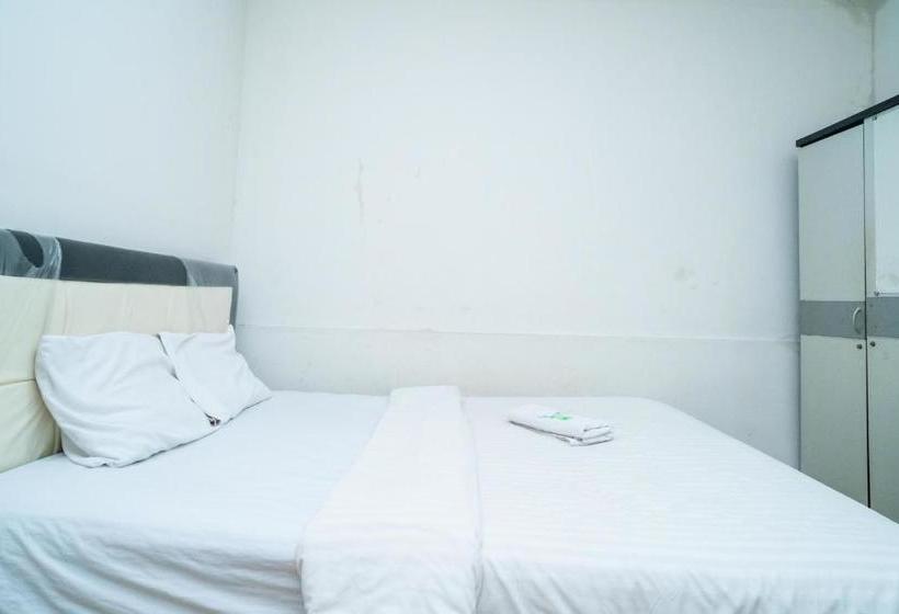 فندق 77 Guest House Serpong Mitra Reddoorz