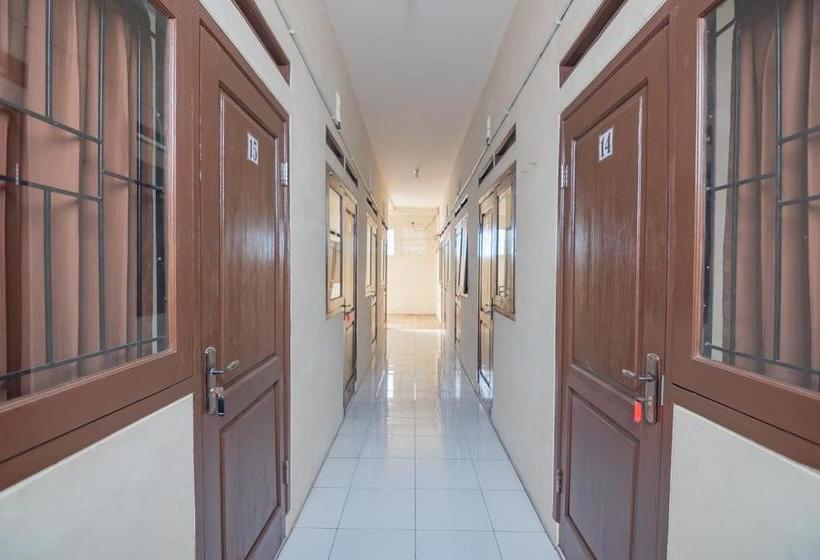 Hotel Kedai Gs Guest House