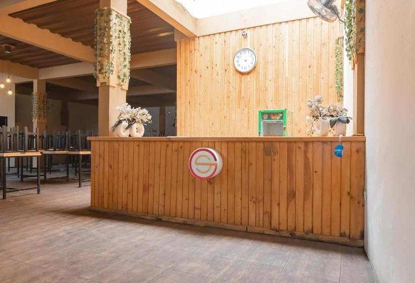 Hotel Kedai Gs Guest House