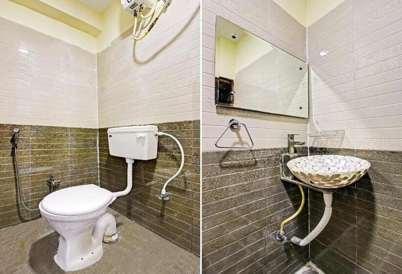 酒店 O Adhin Residency