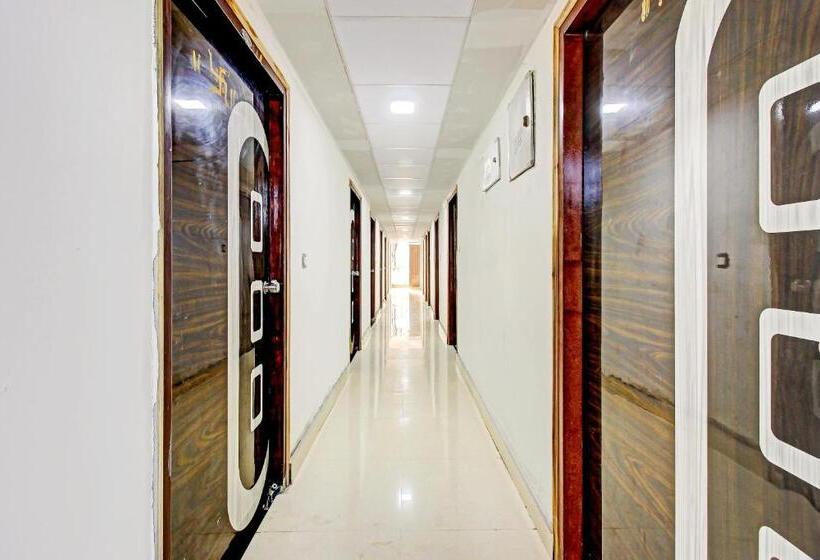 酒店 O Adhin Residency