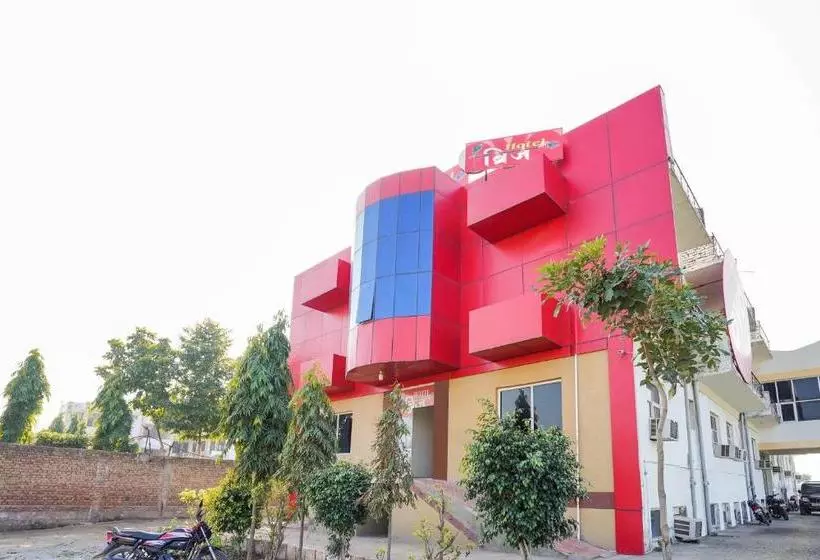 ホテル Oyo 78219 Flagship Brij Residency