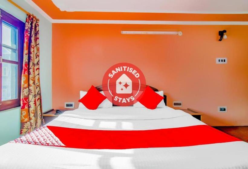 Hotel Oyo 78606 Kashmir Royale Resort