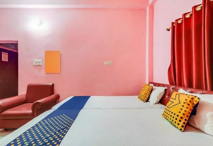 Hotelli Spot On 808342  Pratima And Banquet Hall