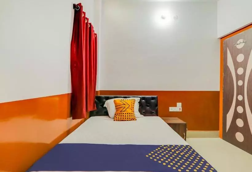 Hotelli Spot On 808342  Pratima And Banquet Hall