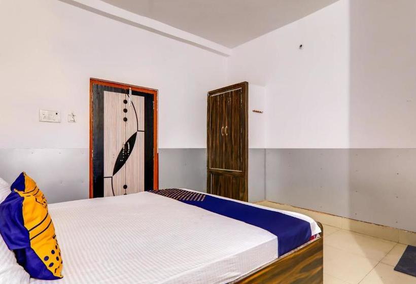 בית מלון כפרי Spot On 808342  Pratima And Banquet Hall