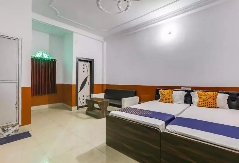 Hotelli Spot On 808342  Pratima And Banquet Hall