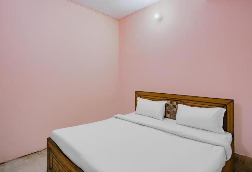 호텔 Spot On 78690  Meet