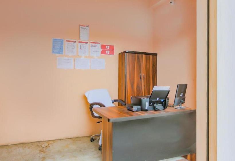 בית מלון כפרי Spot On 78690 Meet