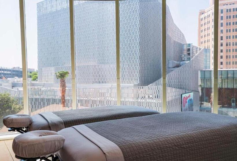 هتل Thompson San Antonio Riverwalk, By Hyatt