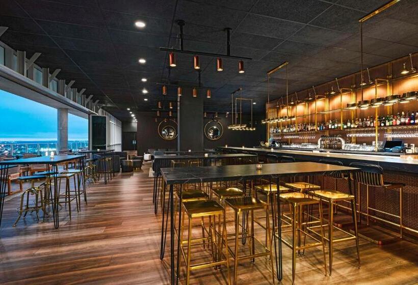 هتل Thompson San Antonio Riverwalk, By Hyatt