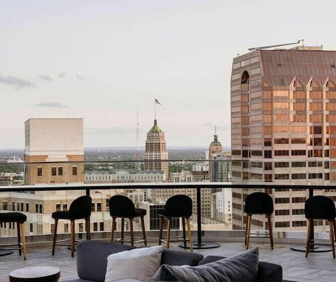 هتل Thompson San Antonio Riverwalk, By Hyatt