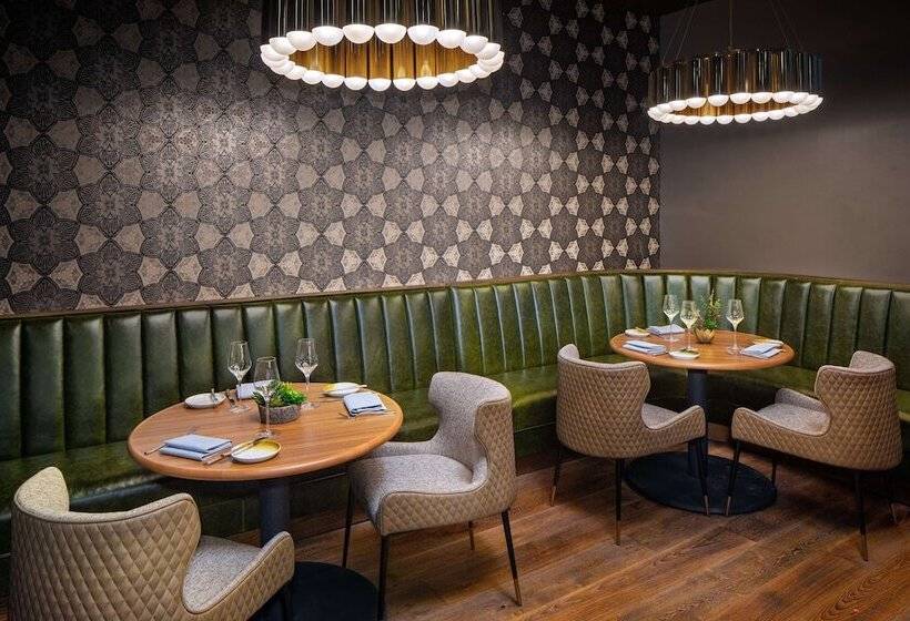 هتل Thompson San Antonio Riverwalk, By Hyatt