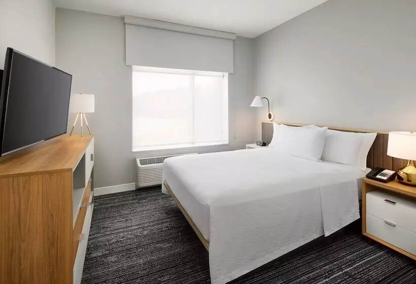 Hotelli Towneplace Suites By Marriott Plant City