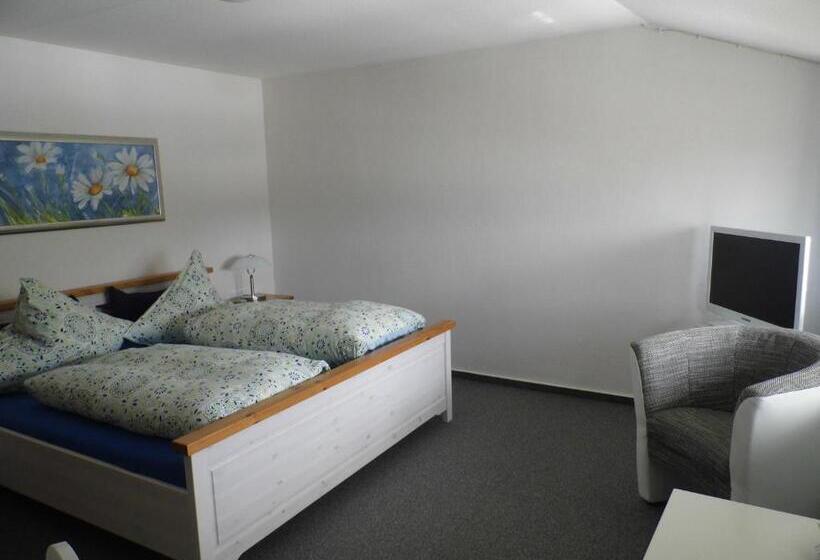 Room And Kitchen Im Katerberg