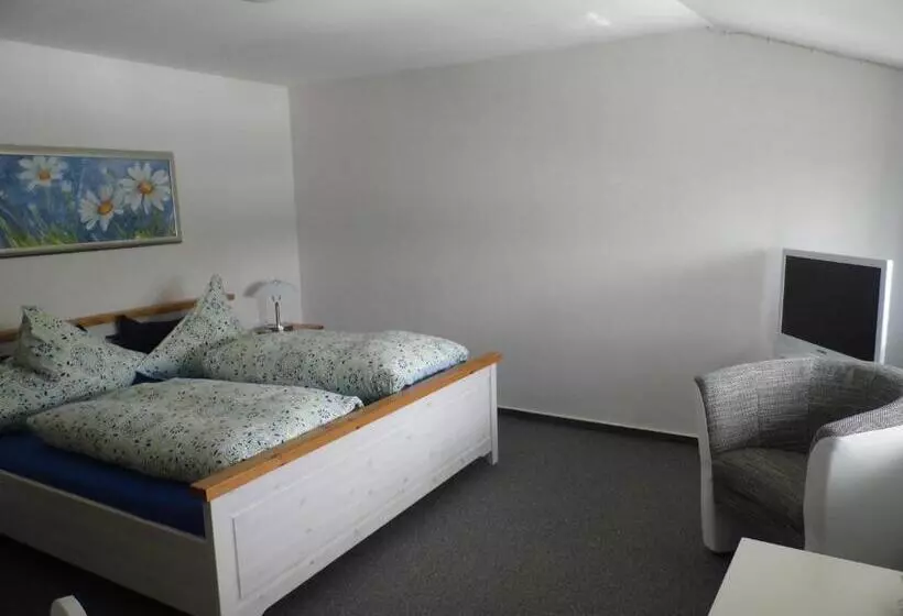 Room And Kitchen Im Katerberg