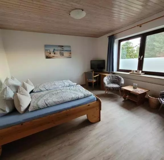 Room And Kitchen Im Katerberg