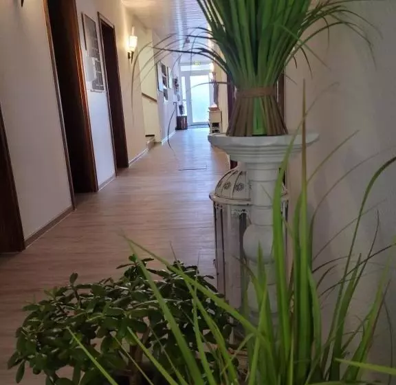 Room And Kitchen Im Katerberg