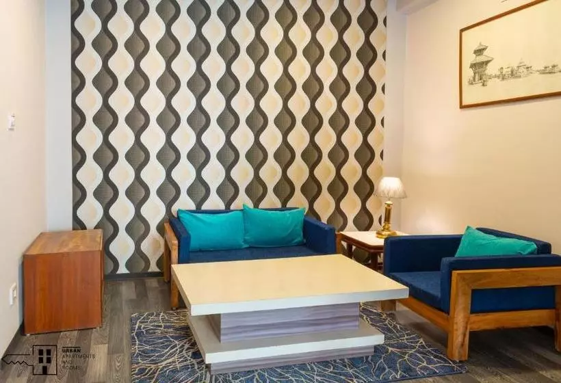 Urban Apartments And Rooms