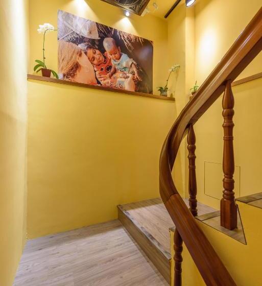 山多香青年民宿 Santhosham Hostel