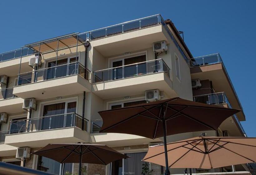 هتل Solinaria Boutique