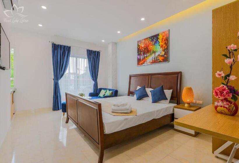هتل The Lakeview  West Lake Lotus Apartments