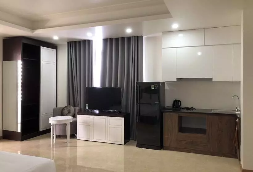 Lotus Hotel & Apartment