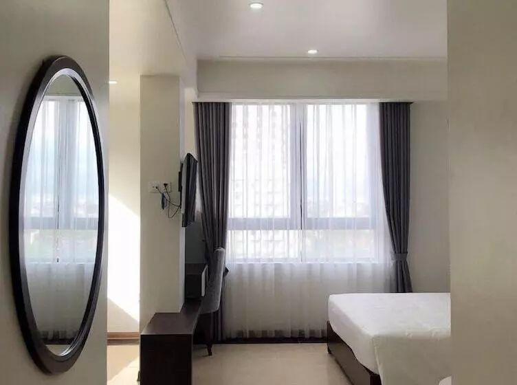 Lotus Hotel & Apartment