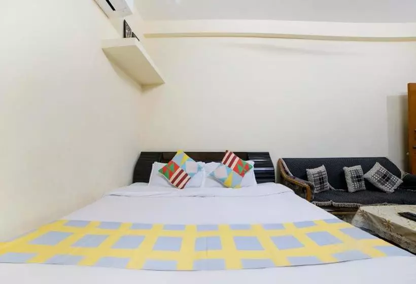 ペンション Oyo Home 75710 Ambika House Rajpur