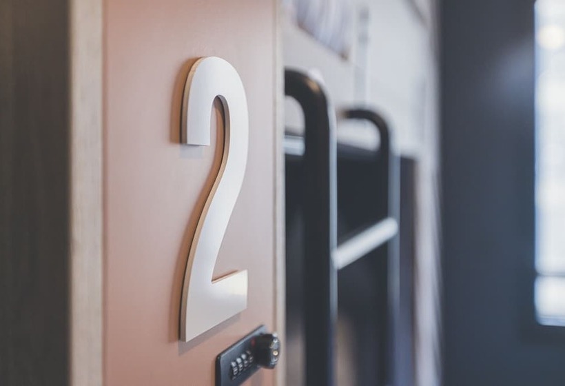 Whoo Bordeaux Bacalan  Hostel