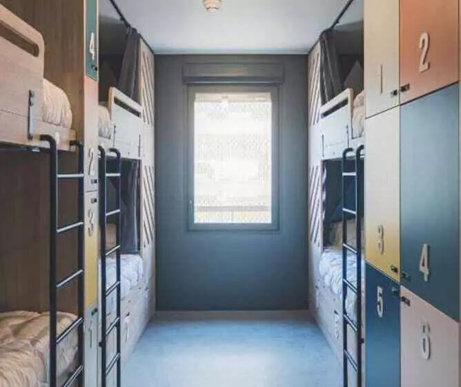 Whoo Bordeaux Bacalan  Hostel