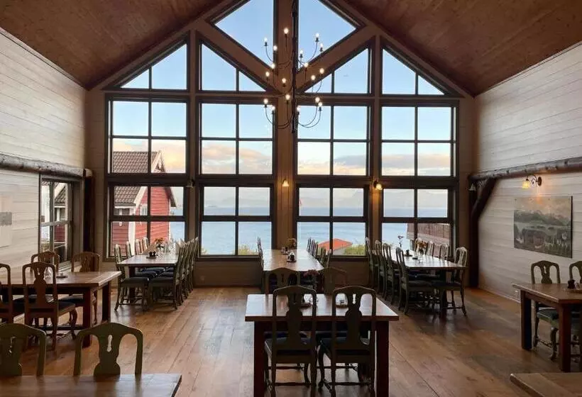 Bjørnafjorden Hotell