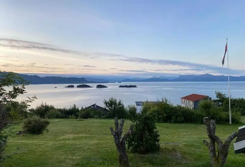 Bjørnafjorden Hotell