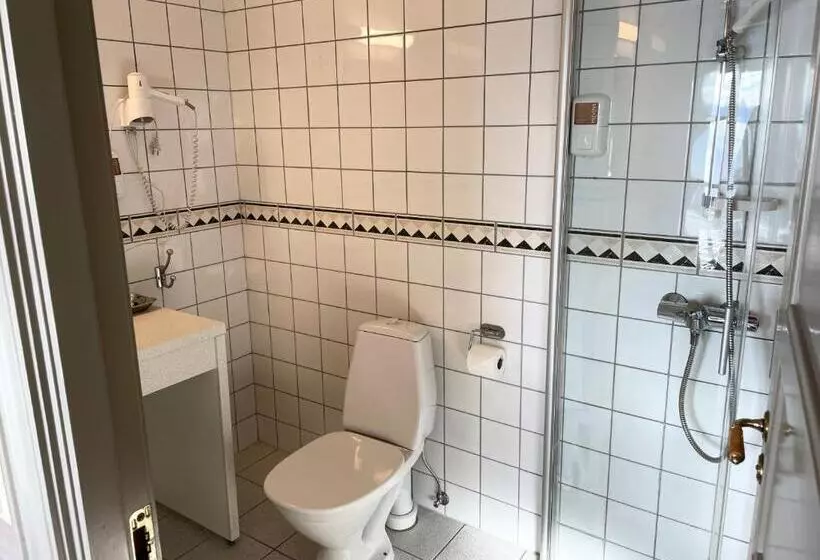 Bjørnafjorden Hotell