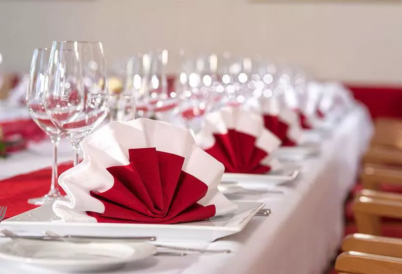 Dorint Airport-Hotel Berlin 