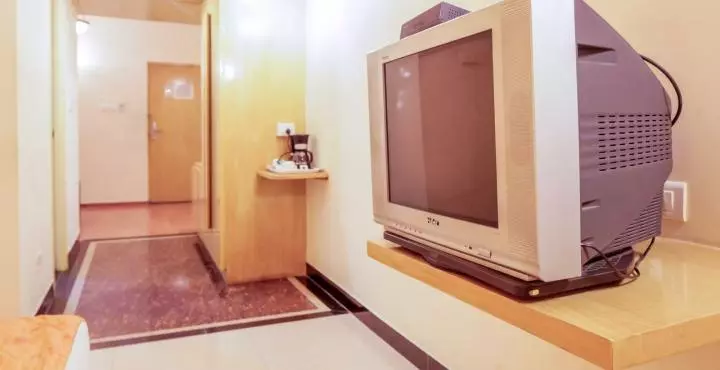 酒店 Aj International