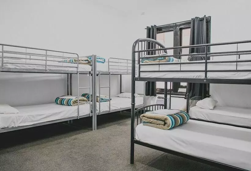 فندق All Nations Brisbane Hostel