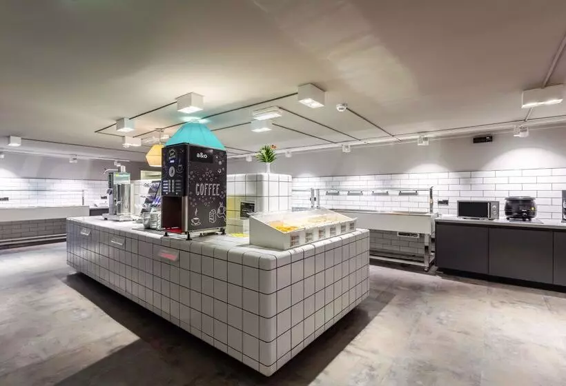 ユースホステル a&o Dusseldorf Hauptbahnhof