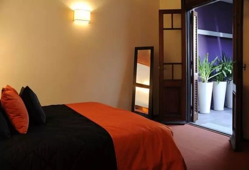 هتل Babel Boutique