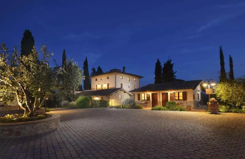 هتل Borgobrufa Spa Resort Adults Only