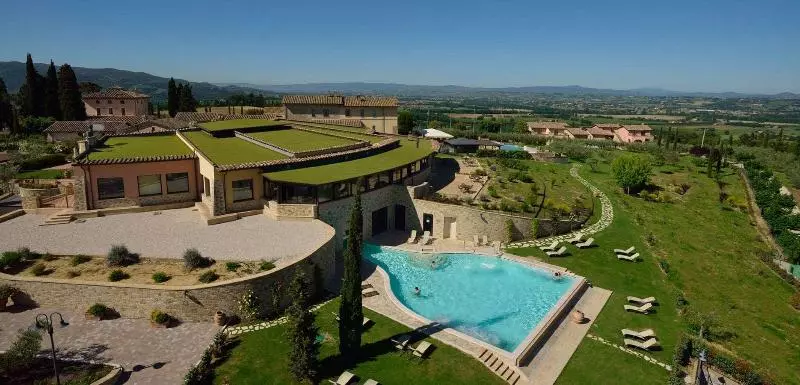 هتل Borgobrufa Spa Resort Adults Only