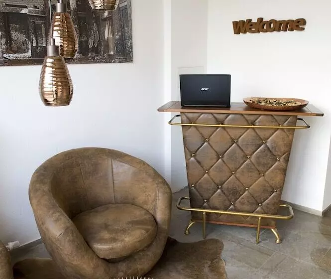 هتل Central Wesseling