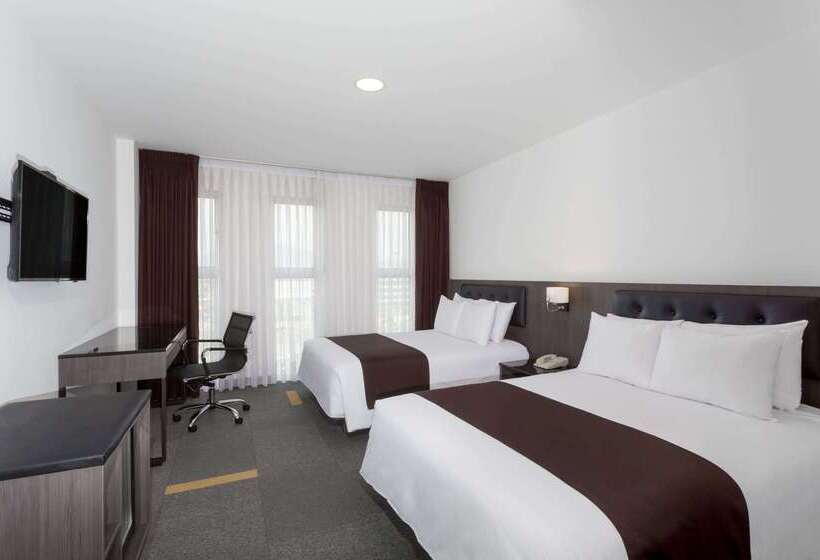 Hotel Costa Del Sol Wyndham Lima Airport