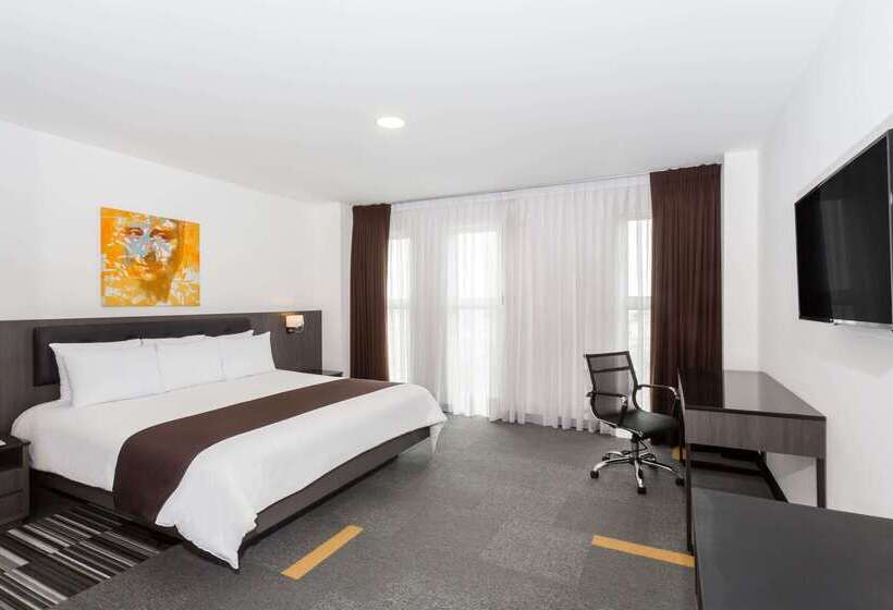 Hotel Costa Del Sol Wyndham Lima Airport